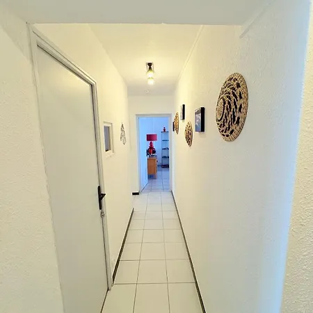 Joli T2, Classe 3 Etoiles, Climatise Vue Mer, Parking